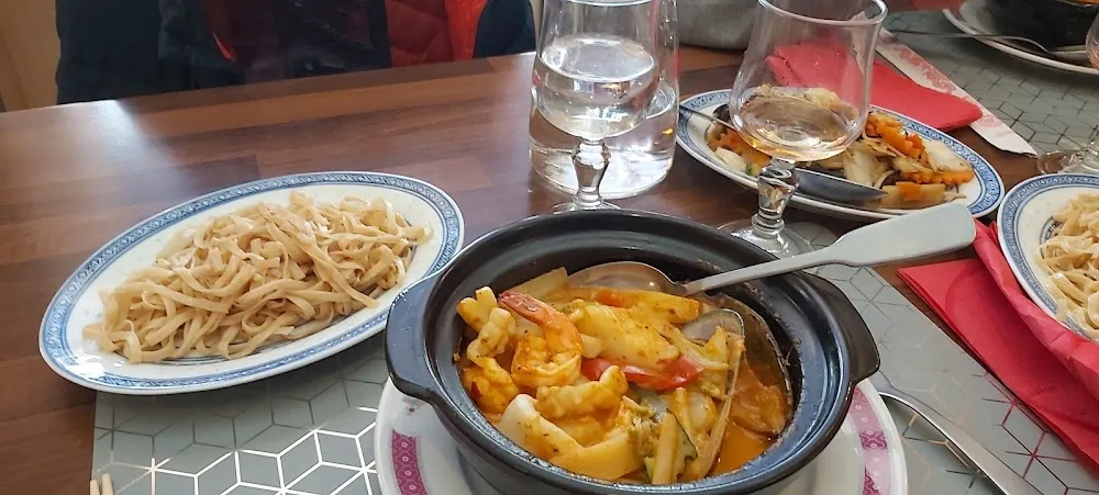 Fruit de Mer À la Sauce Thaï